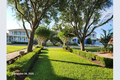 23 Porch Street, Galveston, TX 77554 - Photo 10