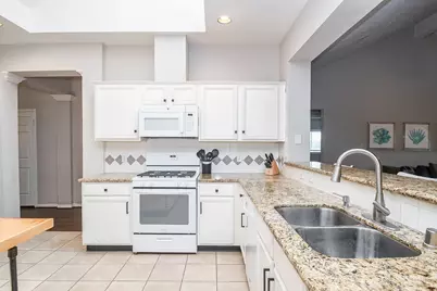 2310 Lashley Court, Katy, TX 77450 - Photo 12