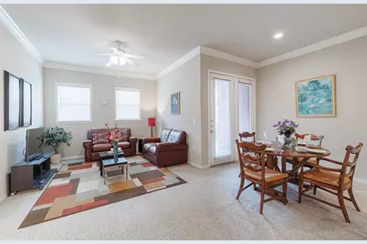 2400 McCue Road #202, Houston, TX 77056 - Photo 2