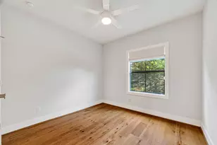 935 Bunton St, Houston, TX 77009 - Photo 36