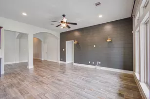 13937 Naples Park Ct, Pearland, TX 77584 - Photo 6
