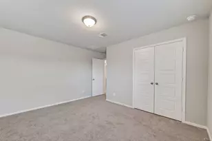 2107 Spring Hollow Dr, Baytown, TX 77521 - Photo 38