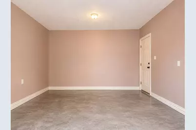 2820 Oleander Lane, Groves, TX 77619 - Photo 14