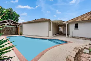 10519 Kirkwren Dr, Houston, TX 77089 - Photo 1