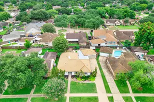 10519 Kirkwren Dr, Houston, TX 77089 - Photo 12
