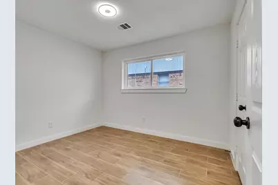 10519 Kirkwren Drive, Houston, TX 77089 - Photo 24