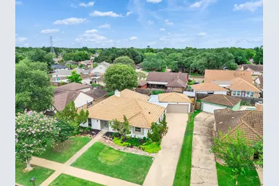 10519 Kirkwren Drive, Houston, TX 77089 - Photo 14