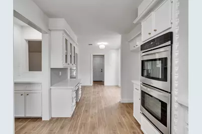 10519 Kirkwren Drive, Houston, TX 77089 - Photo 22