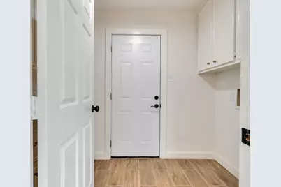 10519 Kirkwren Drive, Houston, TX 77089 - Photo 32