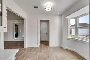 10519 Kirkwren Dr, Houston, TX 77089 - Photo 36