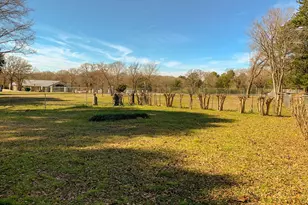 519 W Commerce, Buffalo, TX 75831 - Photo 14