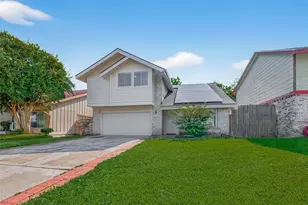 7711 Del Glen Ln, Houston, TX 77072 - Photo 2