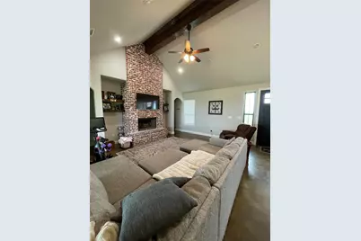 18177 County Road 204, East Bernard, TX 77435 - Photo 2