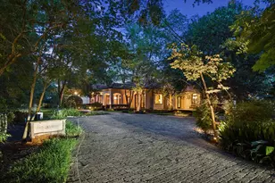2 Lacewood Ln, Piney Point Village, TX 77024 - Photo 2