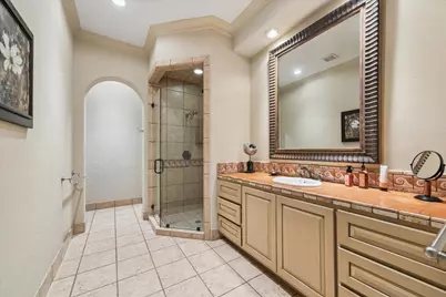 2 Lacewood Lane, Piney Point Village, TX 77024 - Photo 32