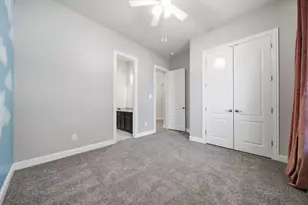 10243 S Goshawk Trl, Conroe, TX 77385 - Photo 28