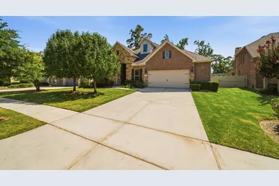 10243 S Goshawk Trail, Conroe, TX 77385 - Photo 2