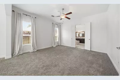 10243 S Goshawk Trail, Conroe, TX 77385 - Photo 18