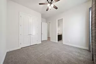 10243 S Goshawk Trl, Conroe, TX 77385 - Photo 32