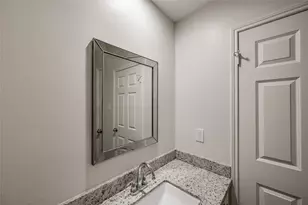 387 Rancho Bauer Dr, Houston, TX 77079 - Photo 26