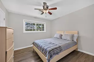 12803 Fairlane Dr, Pearland, TX 77581 - Photo 22