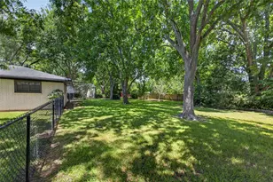 12803 Fairlane Dr, Pearland, TX 77581 - Photo 26