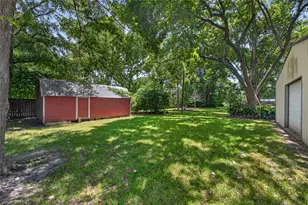 12803 Fairlane Dr, Pearland, TX 77581 - Photo 30