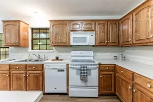 3660 Redbud Ln, Huntsville, TX 77340 - Photo 8