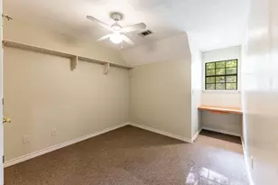 3660 Redbud Ln, Huntsville, TX 77340 - Photo 20