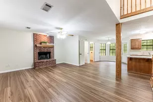 3660 Redbud Ln, Huntsville, TX 77340 - Photo 2