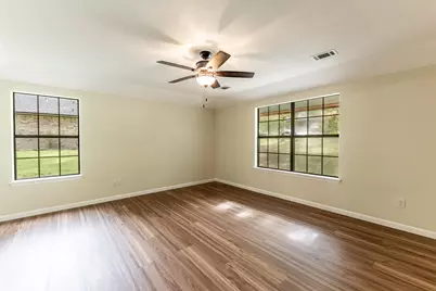 3660 Red Bud Lane, Huntsville, TX 77340 - Photo 10