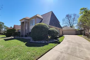 14943 Tramore Dr, Houston, TX 77083 - Photo 6