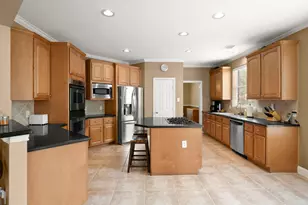 15614 Mustang Creek Cir, Cypress, TX 77429 - Photo 12