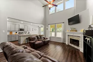 13276 Hidden Trail Ct, Willis, TX 77318 - Photo 8