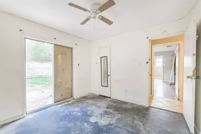 2718 Tinechester Drive, Kingwood, TX 77339 - Photo 18