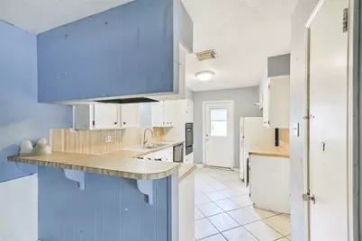 2718 Tinechester Drive, Kingwood, TX 77339 - Photo 8
