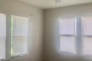 603 Lundy St, El Campo, TX 77437 - Photo 6