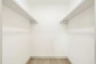 11306 Valley Spring Dr, Houston, TX 77043 - Photo 36