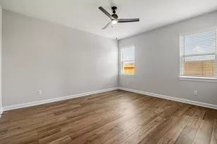 15634 Honey Cv Dr, Conroe, TX 77303 - Photo 14