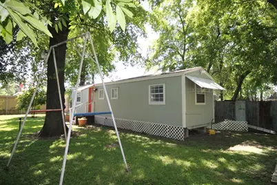 734-A McDaniel Street, Houston, TX 77022 - Photo 2