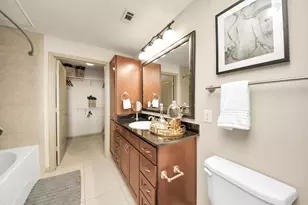 6363 San Felipe St, Houston, TX 77057 - Photo 20