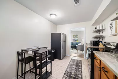 3330 Avenue O 1/2, Galveston, TX 77550 - Photo 8