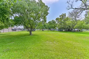 1400 South Broadway, La Porte, TX 77571 - Photo 2