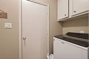 262 Sugar Berry Cir, Houston, TX 77024 - Photo 20