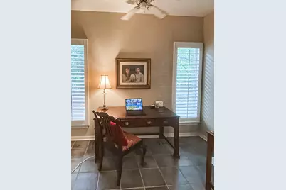 262 Sugarberry Circle, Houston, TX 77024 - Photo 16