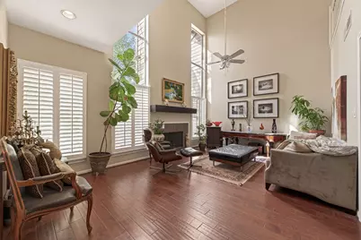 262 Sugarberry Circle, Houston, TX 77024 - Photo 8