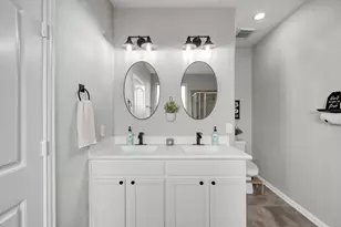 27815 Overton Hollow Dr, Spring, TX 77386 - Photo 16