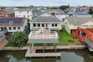 10 N Flamingo St, La Marque, TX 77568 - Photo 1