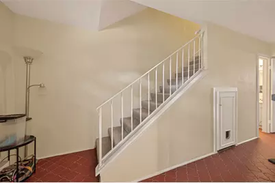 5235 Arboles Drive #9, Houston, TX 77035 - Photo 8