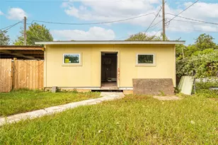 9535 Sweetwater Ln, Houston, TX 77037 - Photo 18